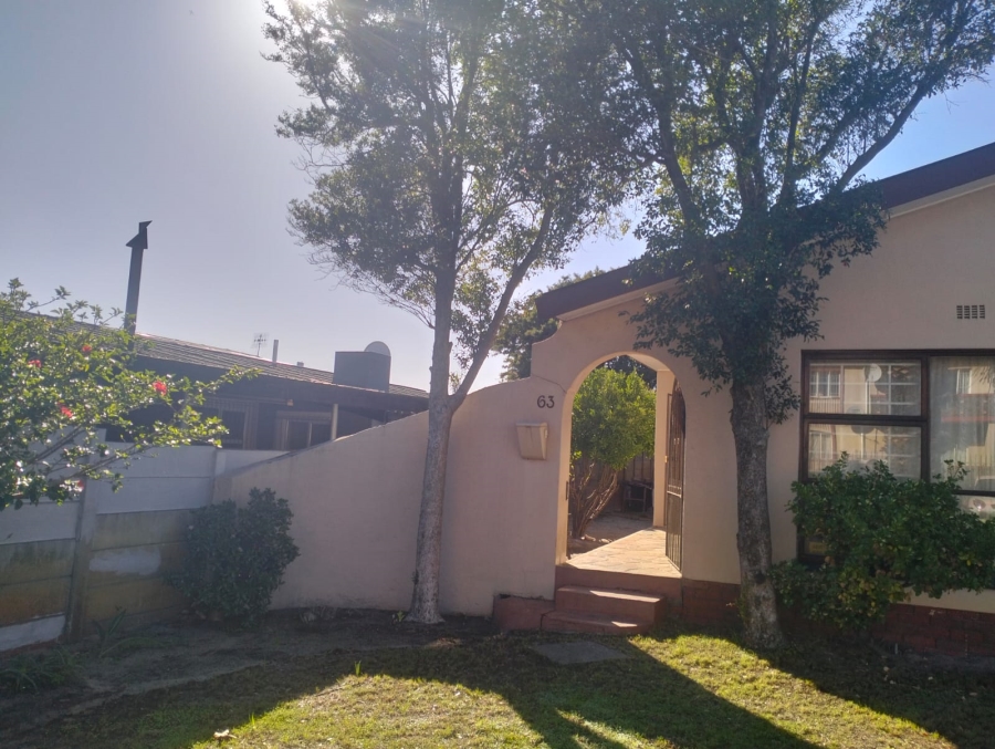 3 Bedroom Property for Sale in De Kuilen Western Cape